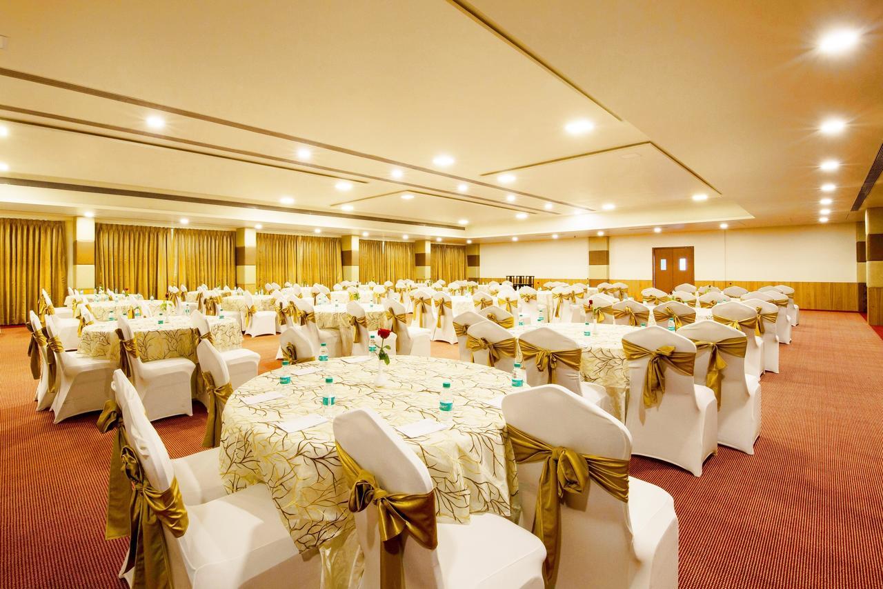 Hotel Central Park Manipal Exterior foto